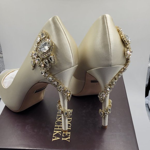 Badgley Mischka - Picture 5 of 5